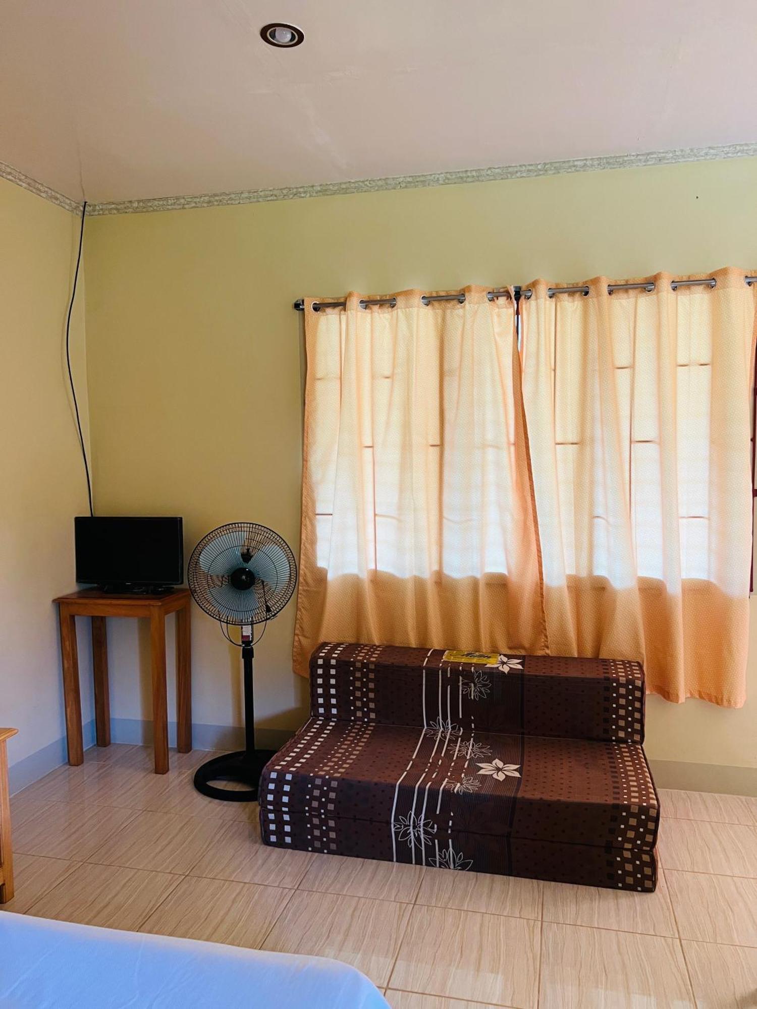 Uptown Guesthouse Siquijor Rom bilde